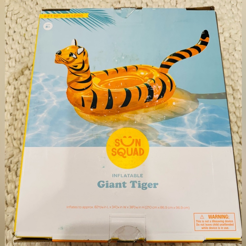 RARE NWT Sun Squad for Target inflatable pool giant tiger floaty — 6’9” long